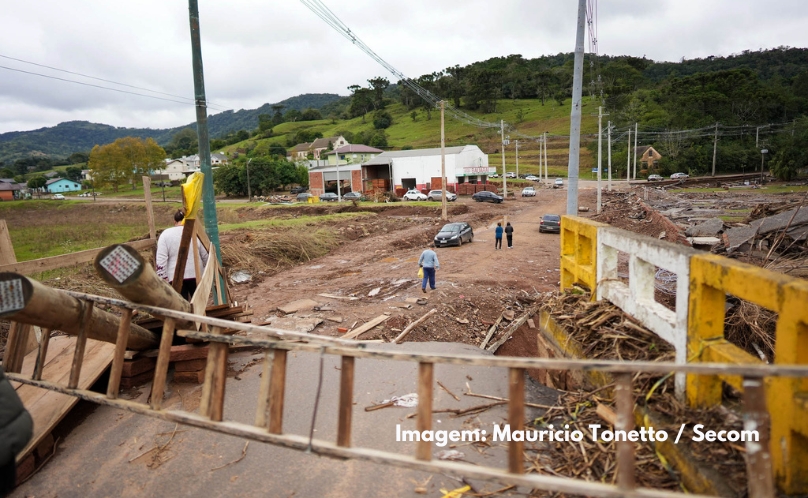 Portos do Paraná e comunidade portuária vão doar R$ 875 mil para vítimas do RS
