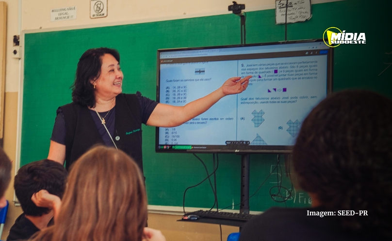 93% dos professores da rede estão trabalhando nas escolas do Estado